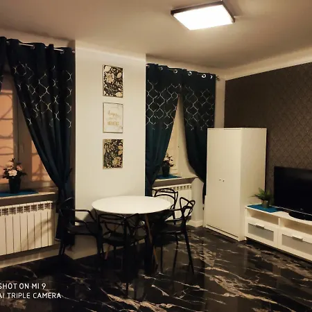 Nina Apartman *